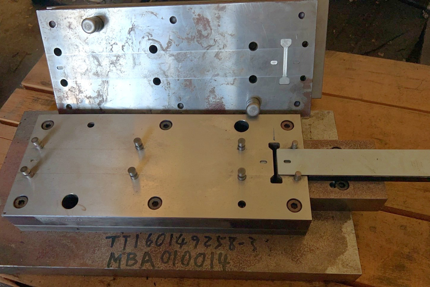 6 - Molds